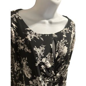 Lane bryant 18/20 Black floral top